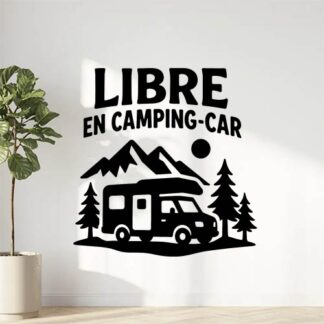 Sticker autocollant texte libre en camping car stylisé avec un camping car dans la nature en montagne décoration decostickerstore - 95FUMM