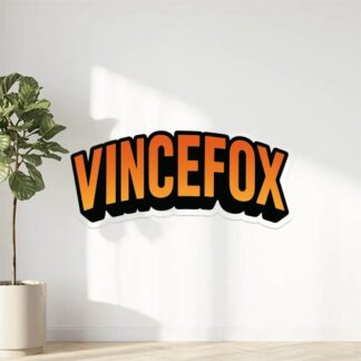 Autocollant STICKERS VINCEFOX EN MAJUSCULE CONTOUR NOIR ET INTÉRIEUR ORANGE SUR LA PARTIE SUPÉRIEURE ET DÉGRADÉE VERS LE BAS POUR FINIR JAUNE décoration decostickerstore - QODHNW