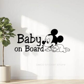 Sticker autocollant bébé à bord Mickey